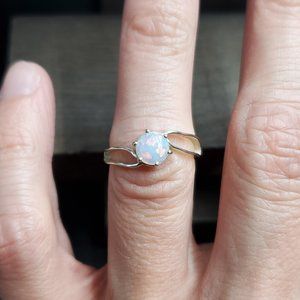 Size 6 Sterling Silver Cute Round Faux Opal Ring